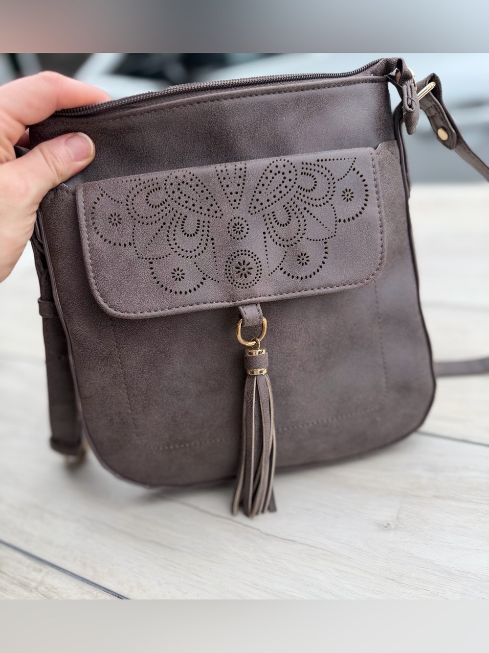 Source Unknown Dark Brown Gray Crossbody Bag Tassel Filigree Accent Boho Baddie